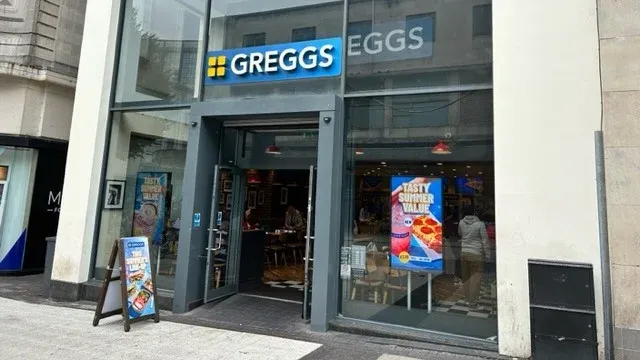 Greggs Birmingham 41 High Street