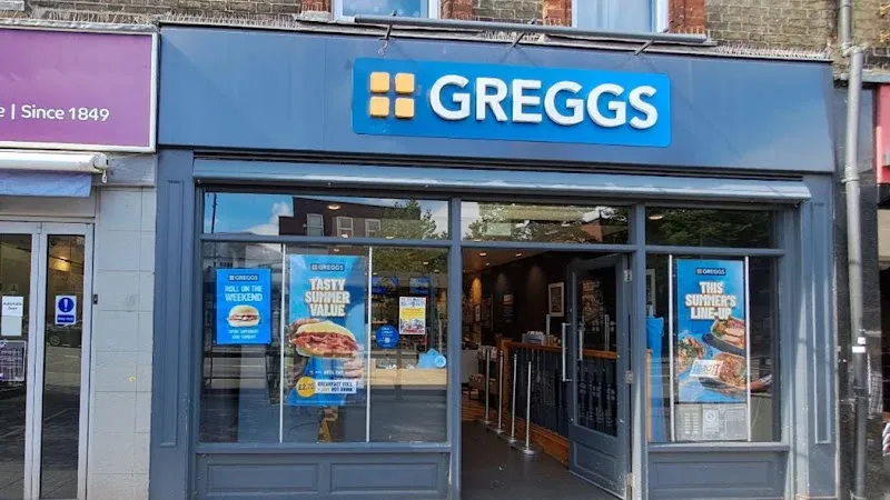 Greggs Brentwood 19 High Street