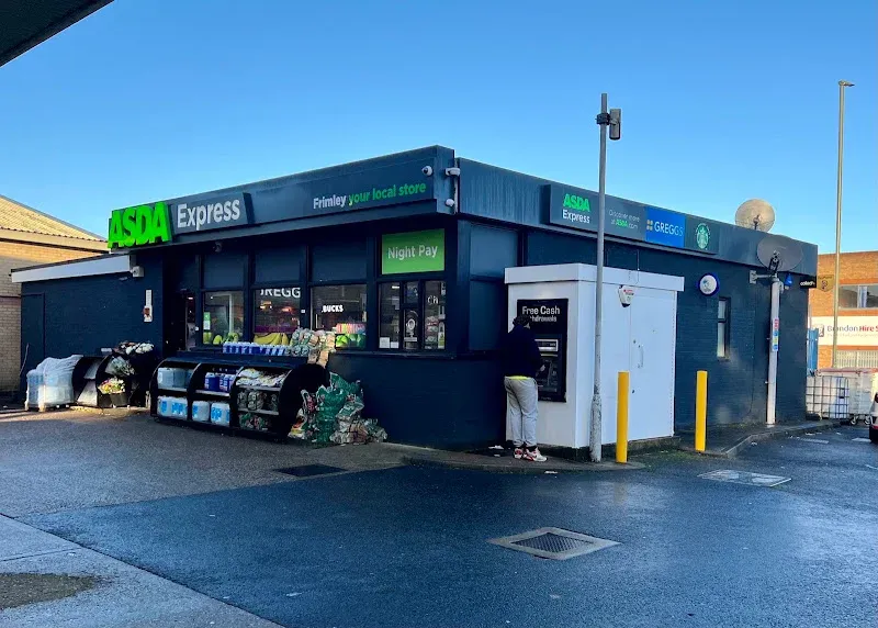 Greggs Camberley 156 Frimley Road