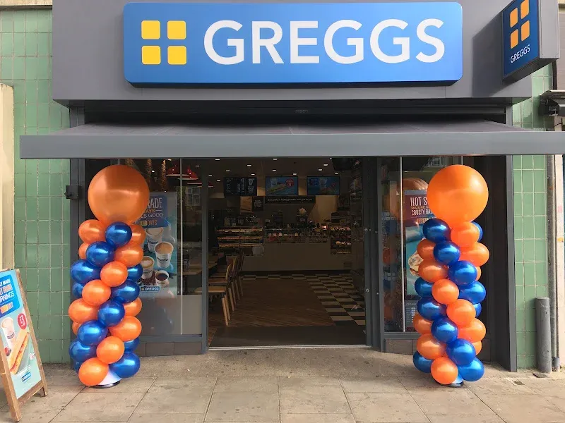 Greggs Chigwell 197 Manford Way