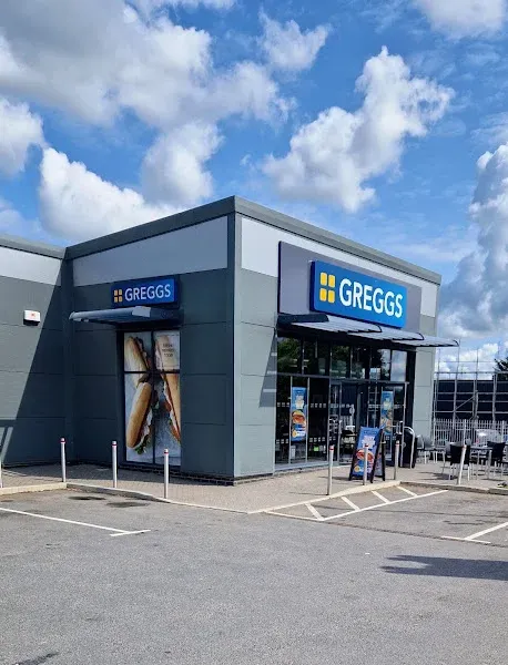 Greggs Cirencester U7 Cirencester Trade Park Midland Road