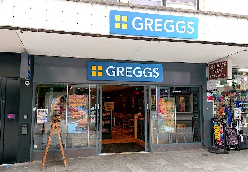 Greggs Crawley 17 Queensway