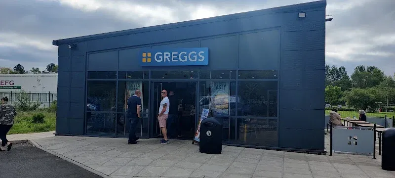 Greggs Cwmbran Lakeside Court, Llantarnam