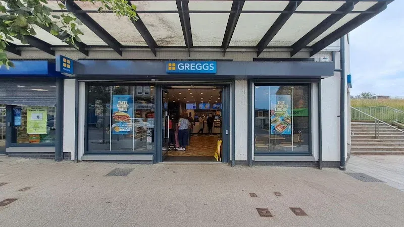 Greggs Denny U7 Stirling Street