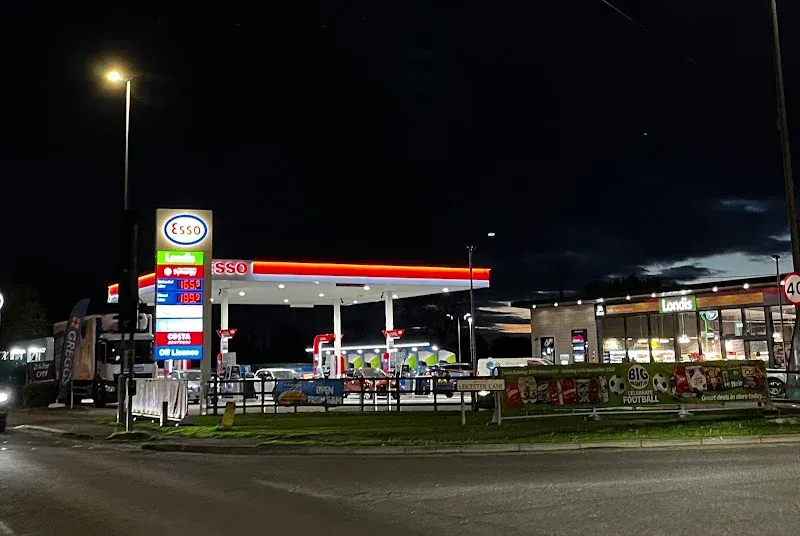 Greggs Desford Esso Desford Crossroads Service Station Hinckley Road