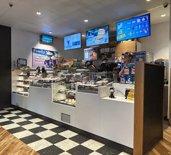 Greggs Edinburgh U10 Straiton Retail Park The Terrace