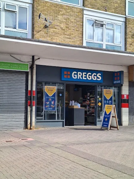 Greggs Harlow 6 North House Bush Fair