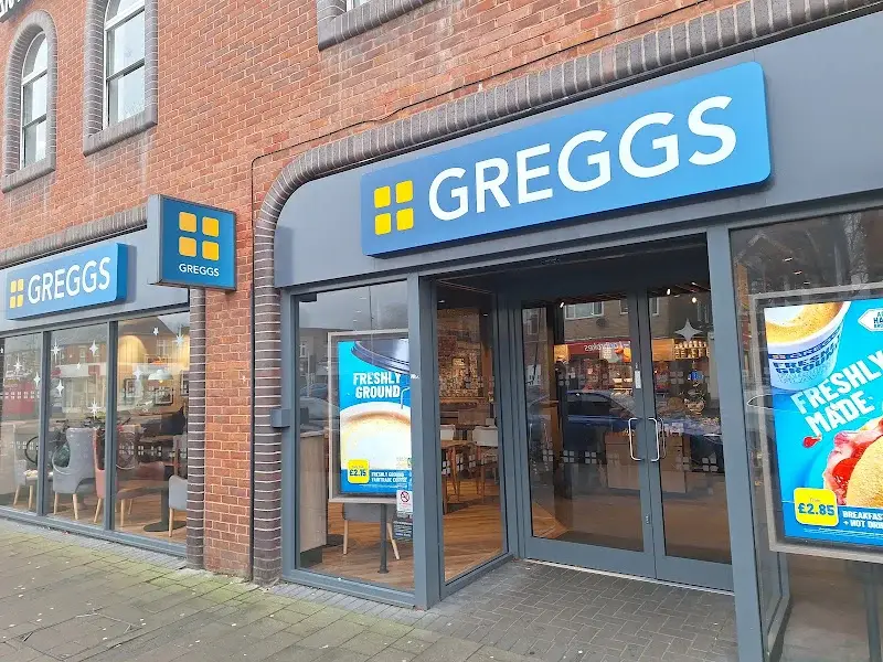 Greggs Headington 116/118 London Road
