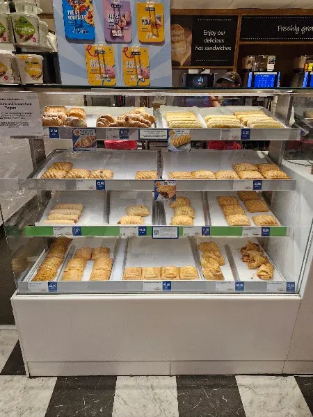 Greggs Merthyr Tydfil St Tydfil Shopping Centre 16 New Market Walk