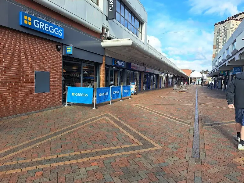 Greggs Motherwell UC 54/62 Brandon Parade South