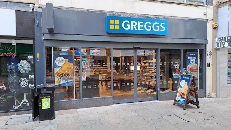 Greggs Newport 42B Commercial Street