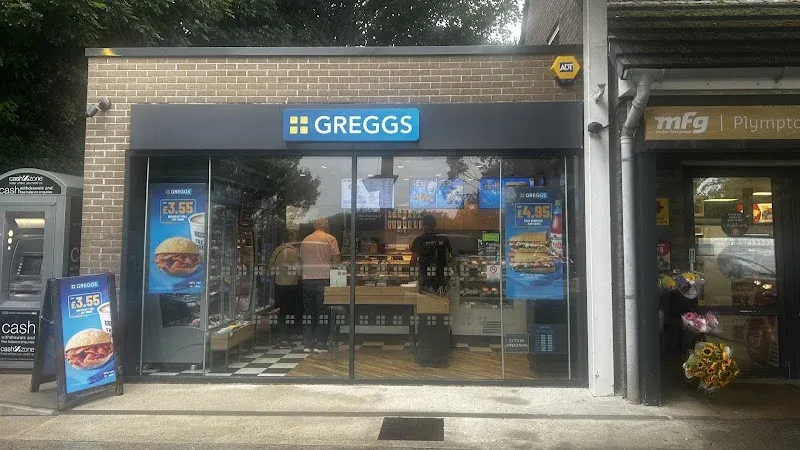 Greggs Plympton BP Plympton Service Station 251 Ridgeway