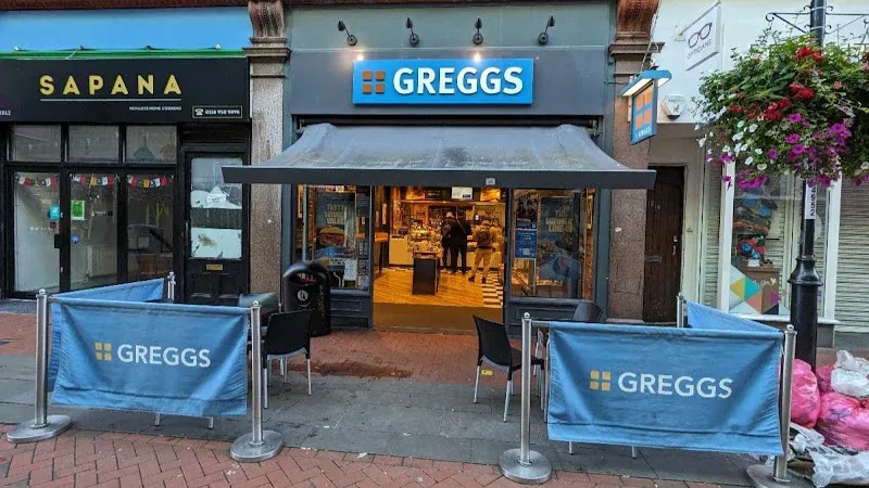 Greggs Reading 10 Queen Victoria Street