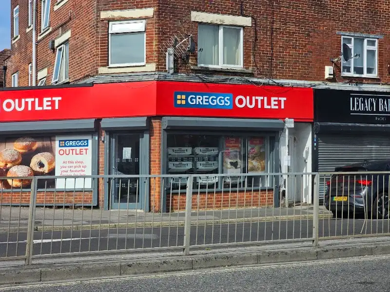 Greggs Southampton 453 Millbrook Road West