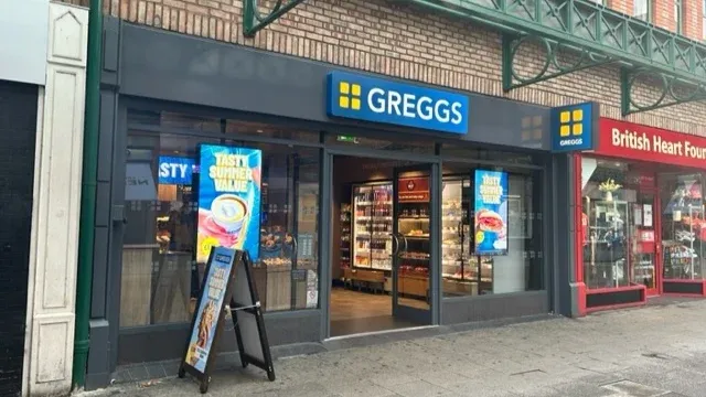 Greggs Stockport UA 23/25 Warren Street