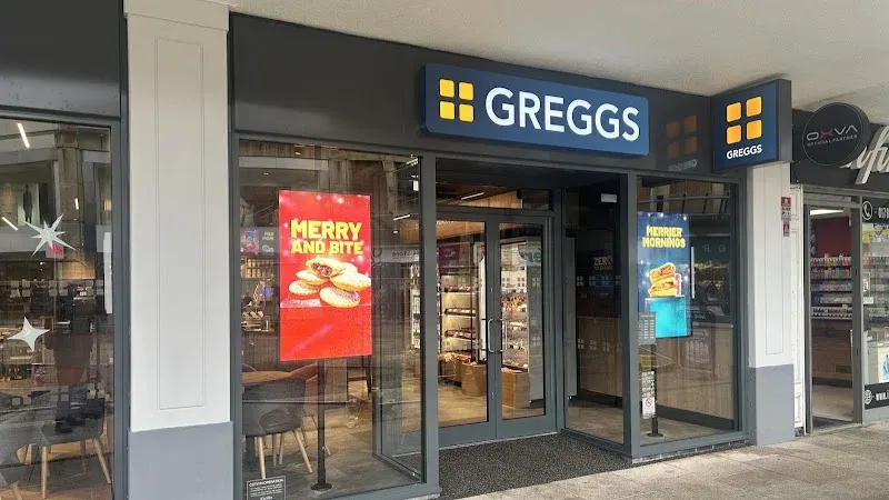 Greggs Swindon The Parade Shopping Centre 21/25