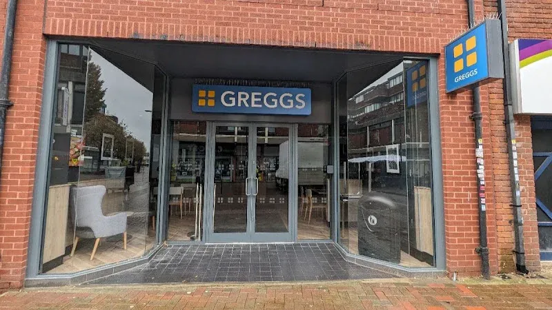 Greggs Waltham Cross 121A High Street