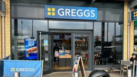Greggs Warwick UN Leamington Shopping Park Tachbrook Park Drive