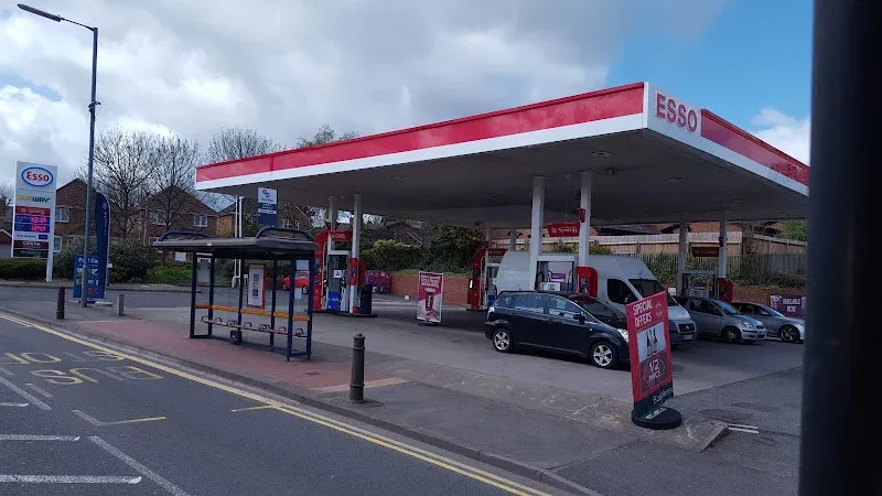 Greggs Wednesbury Esso Wednesbury Service Station Wallsall Street