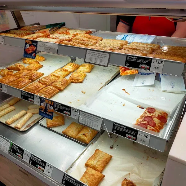 Greggs Wellingborough U13A/14A Swansgate Shopping Centre 47/48 Cheese Lane