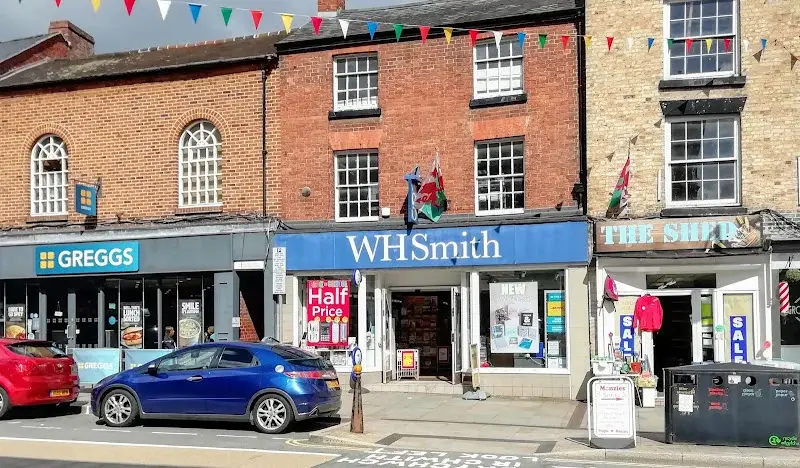 Greggs Welshpool 9/10 Broad Street