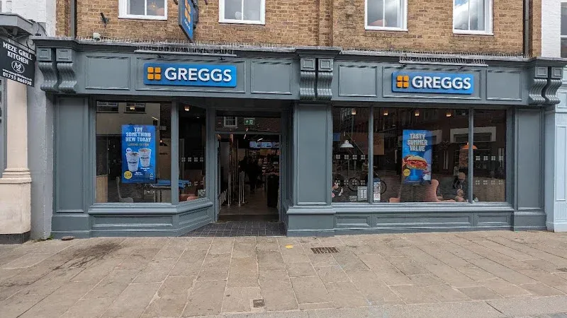 Greggs Windsor 99 Peascod Street