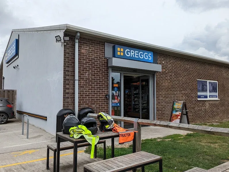 Greggs Yeovil U3 Lynx Trade Park Garrett Road